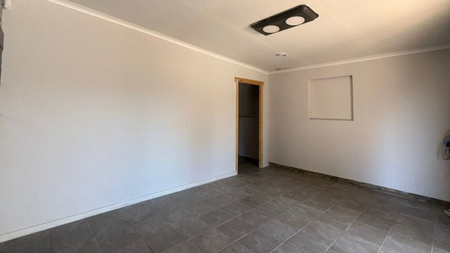 Commercial Property for Sale in Fisherhaven Western Cape